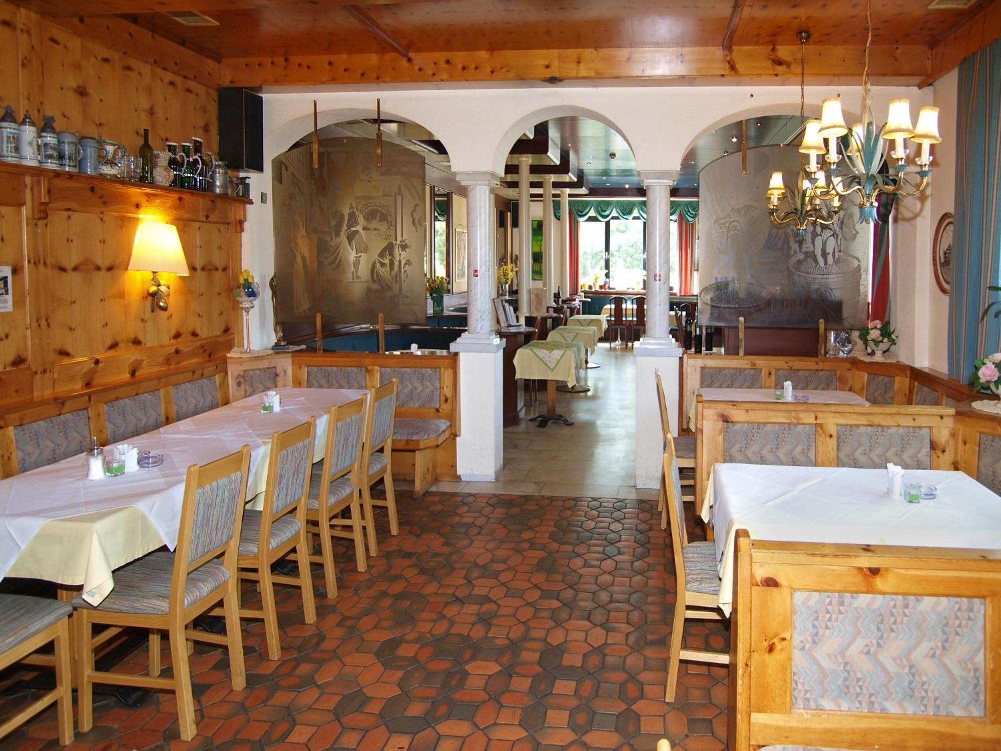 Gastwirtschaft & Hotel Holzinger Möllersdorf Esterno foto