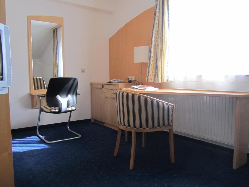 Gastwirtschaft & Hotel Holzinger Möllersdorf Camera foto